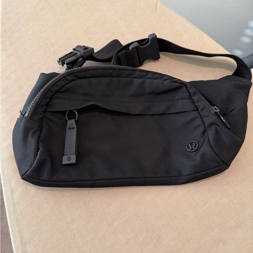 Fanny pack